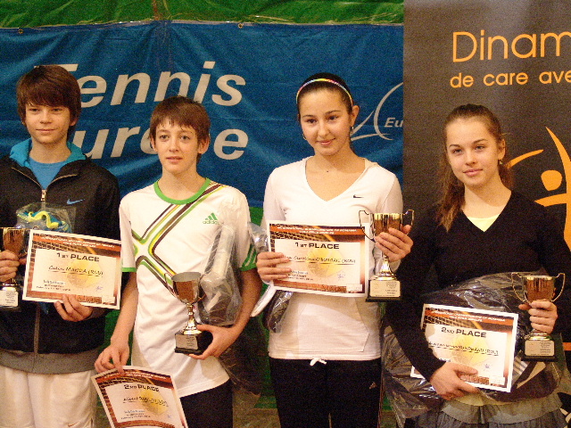 Singles finalists Calin Manda (ROU) - winner, Albert Roglan (ESP) - runner up, Ylona-Georgiana Ghioroaie (ROU) - winner, Andrada Surdeanu (ROU) - runner up
