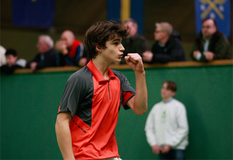 Osmakcic extends winning Junior Tour run