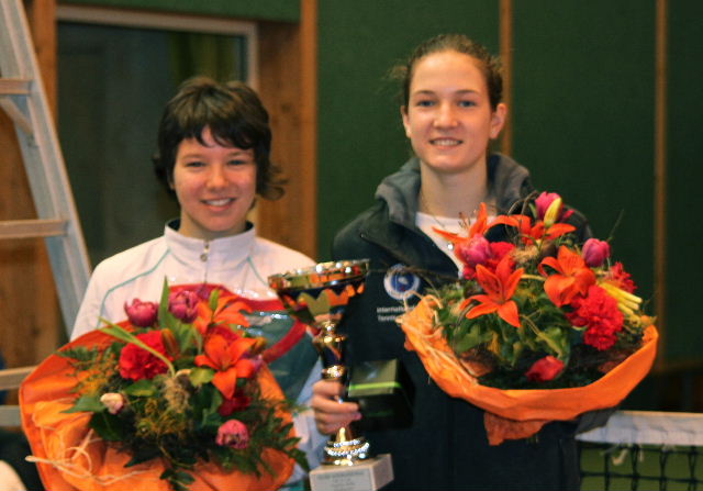 Andreea Gradinaru Fometscu  _ Ilke Csoregi (ROU)-1