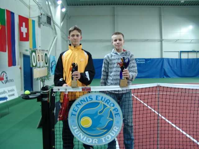 Narva 14&U