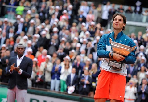 Rafa re-writes record books at Roland Garros